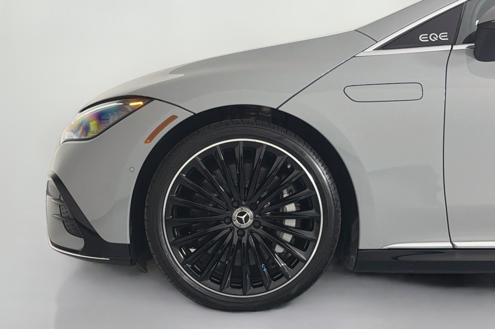 Used 2023 MANUFAKTUR Alpine Grey Mercedes-Benz EQE 500 image 9