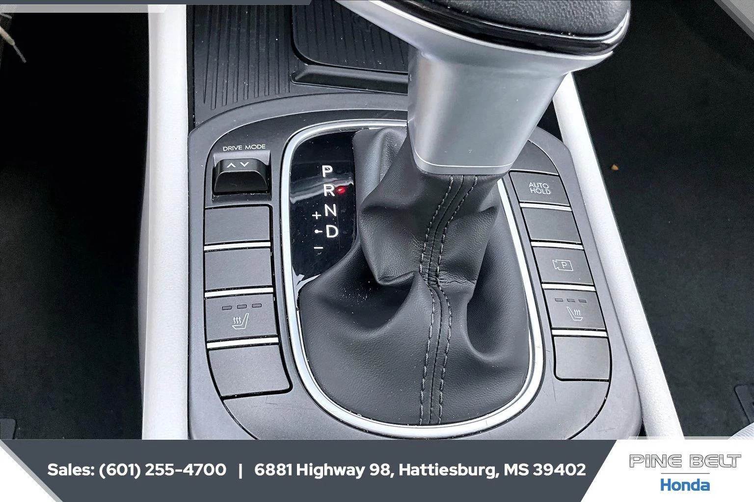 Used 2026 Cyber Gray Metallic Hyundai SEL Sport image 23