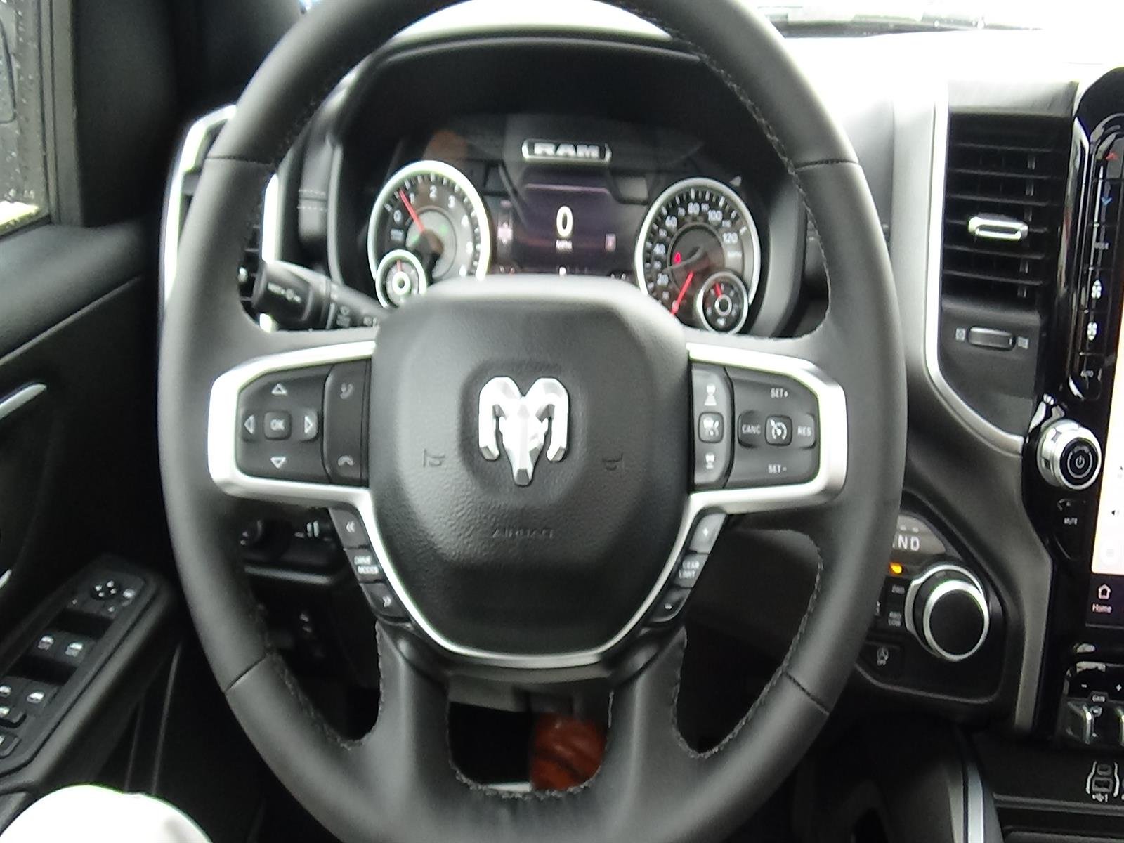 Used 2025 Bright White Clear Coat (pw7) RAM Big Horn image 23