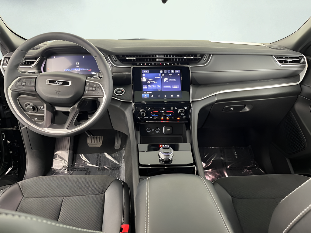 Used 2023 Black Jeep Altitude X image 25