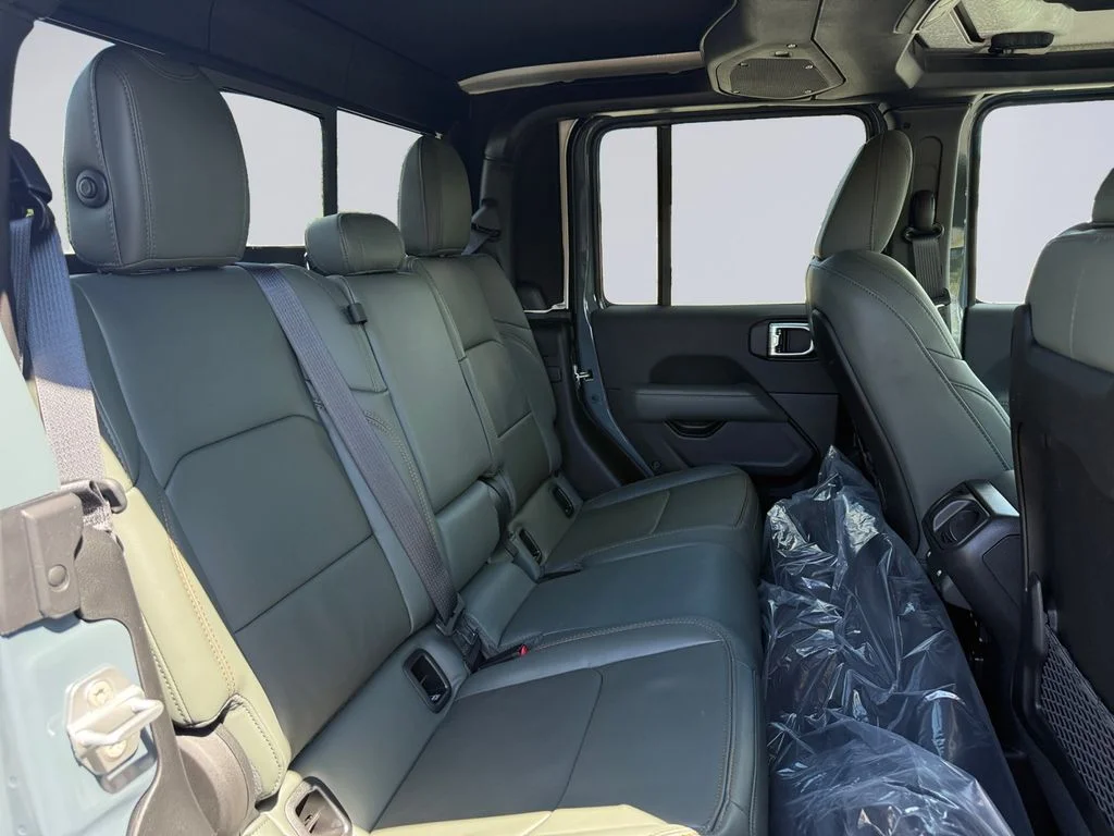 New 2026 Gray Jeep Mojave X image 18