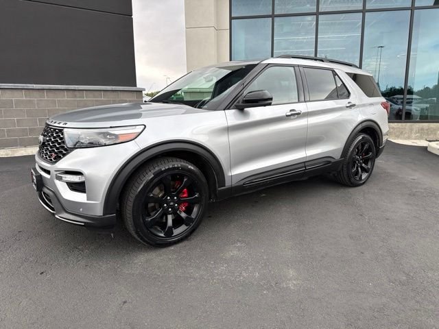 Used 2023 Silver Ford ST image 2