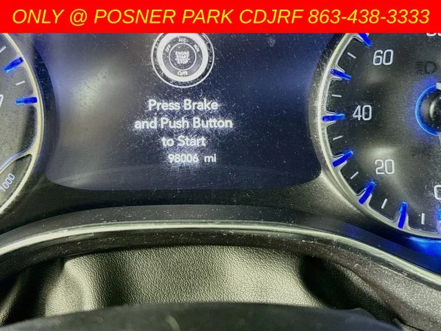 Used 2020 Gray Chrysler Limited image 12