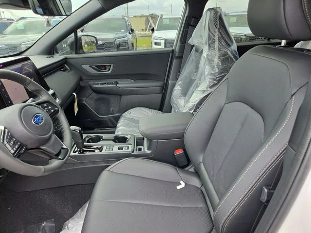 New 2026 CRYSTAL WHITE PEARL Subaru Limited image 11