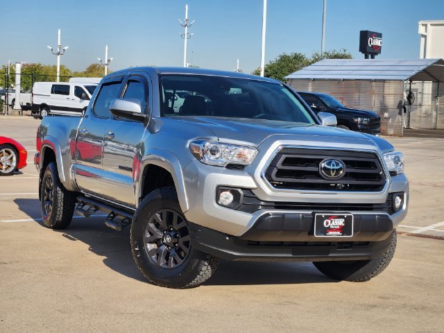 Used 2022 Silver Toyota SR5 image 2