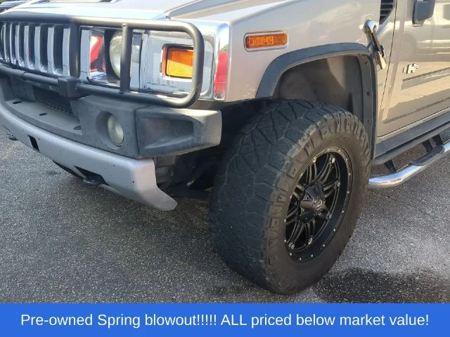 Used 2008 Gray Hummer SUV image 7
