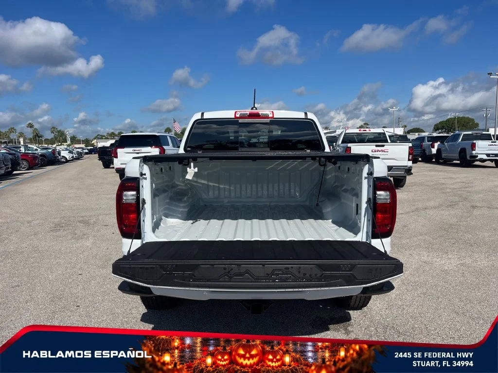 New 2026 Summit White GMC Elevation image 16