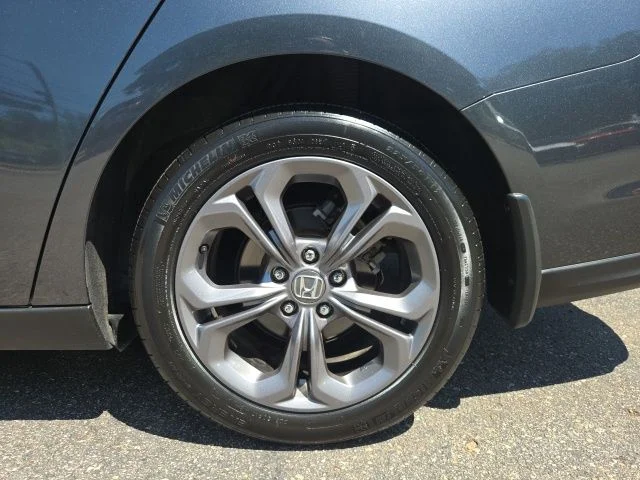 Used 2023 Gray Honda EX image 6
