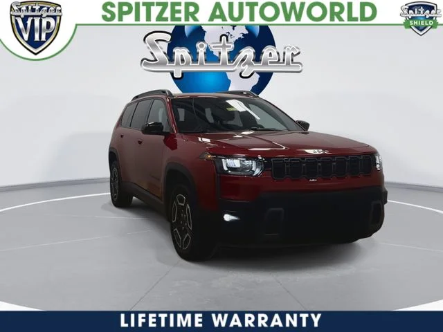 New 2026 Red Hot Pearl-Coat Exterior Paint Jeep Laredo image 3