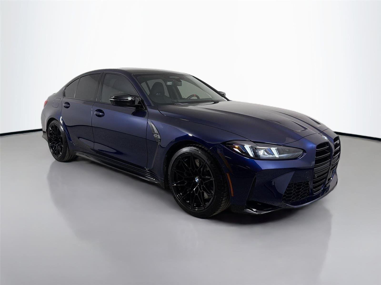 New 2026 Tanzanite Blue II Metallic BMW Competition image 4