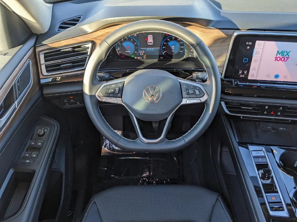 2026 Volkswagen Atlas SE w/Tech - Photo 14