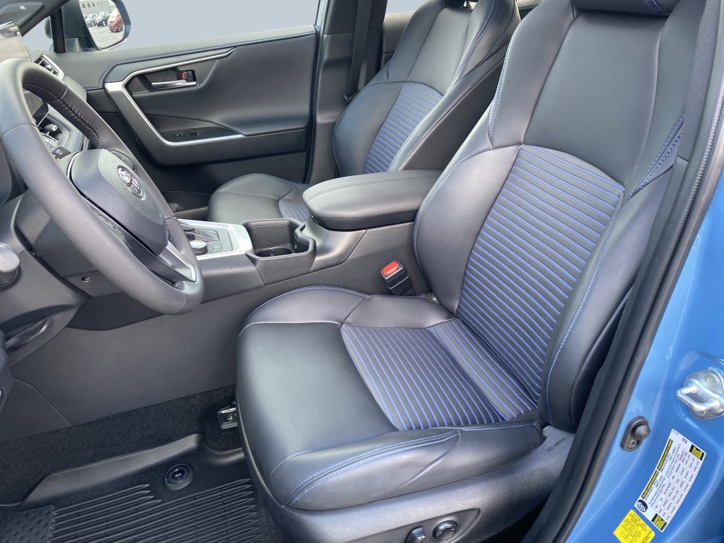 2024 Toyota RAV4 XSE - Photo 11