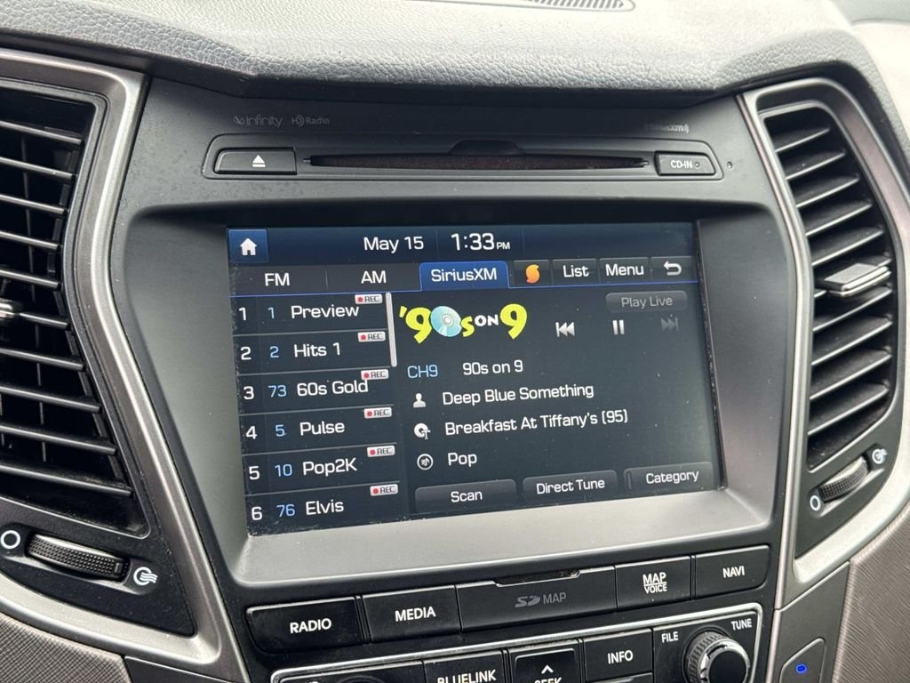 Used 2018 Black Hyundai 2.4 Base image 10