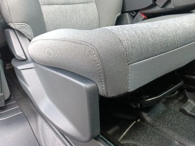 New 2026 Oxford White Ford F-250® XL image 35
