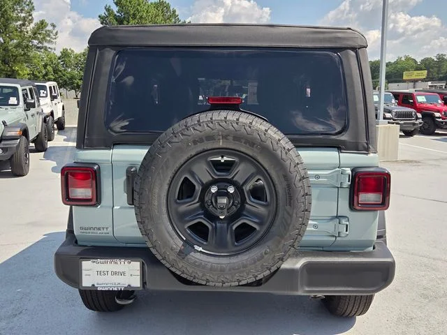 New 2026 Earl Clearcoat Jeep Sport image 7