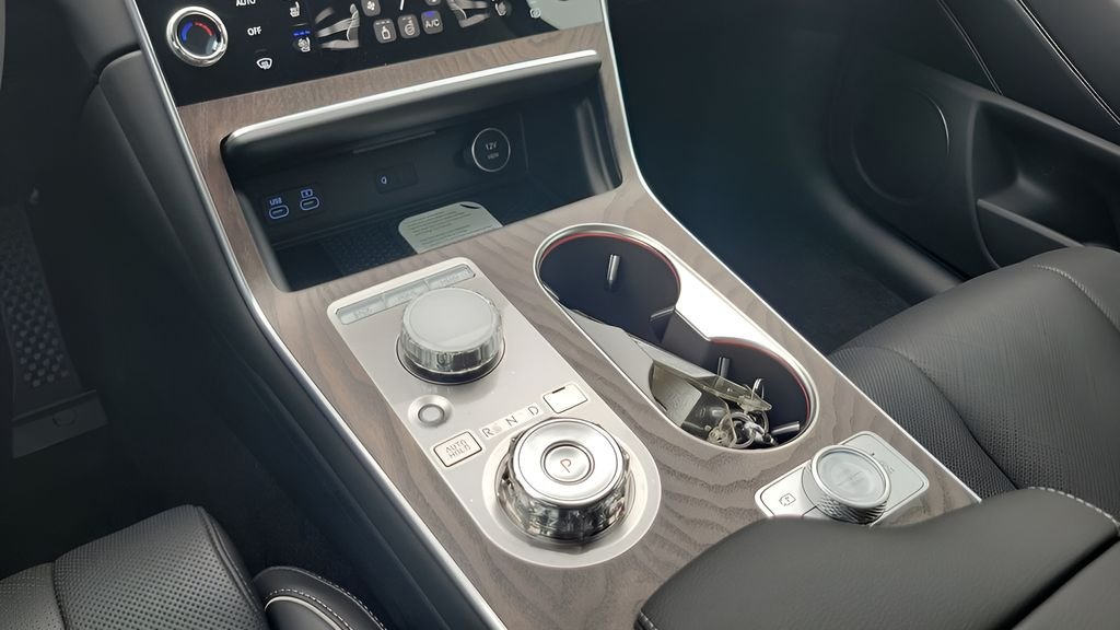 New 2026 White Genesis 3.5T ADVANCED image 15