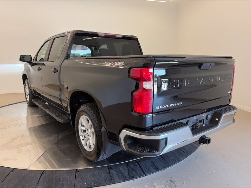 Used 2019 Black Chevrolet LT image 5