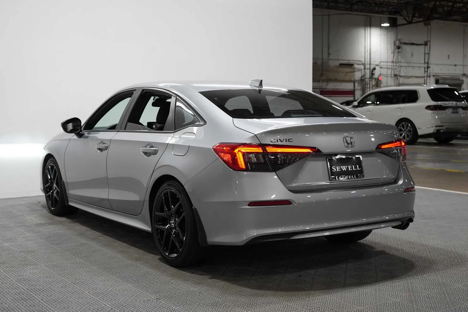 Used 2024 Lunar Silver Metallic Honda Sport image 6