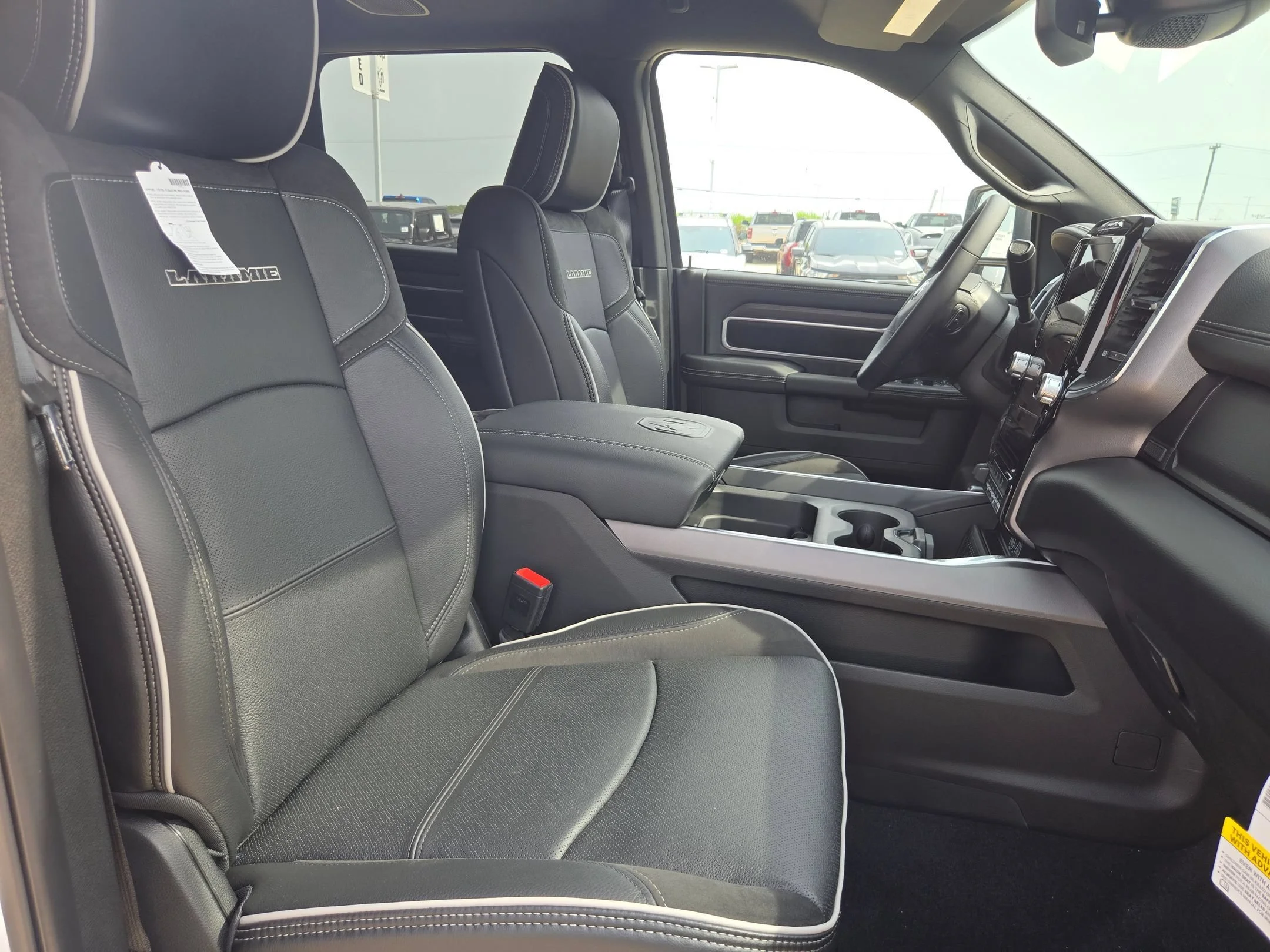 New 2026 Bright White Clear-Coat Exterior Paint RAM Laramie image 25