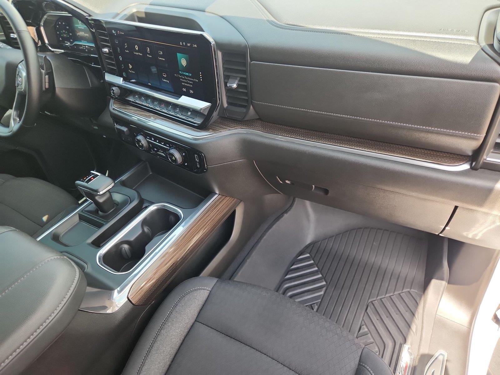2023 Chevrolet Silverado 1500 RST - Photo 29
