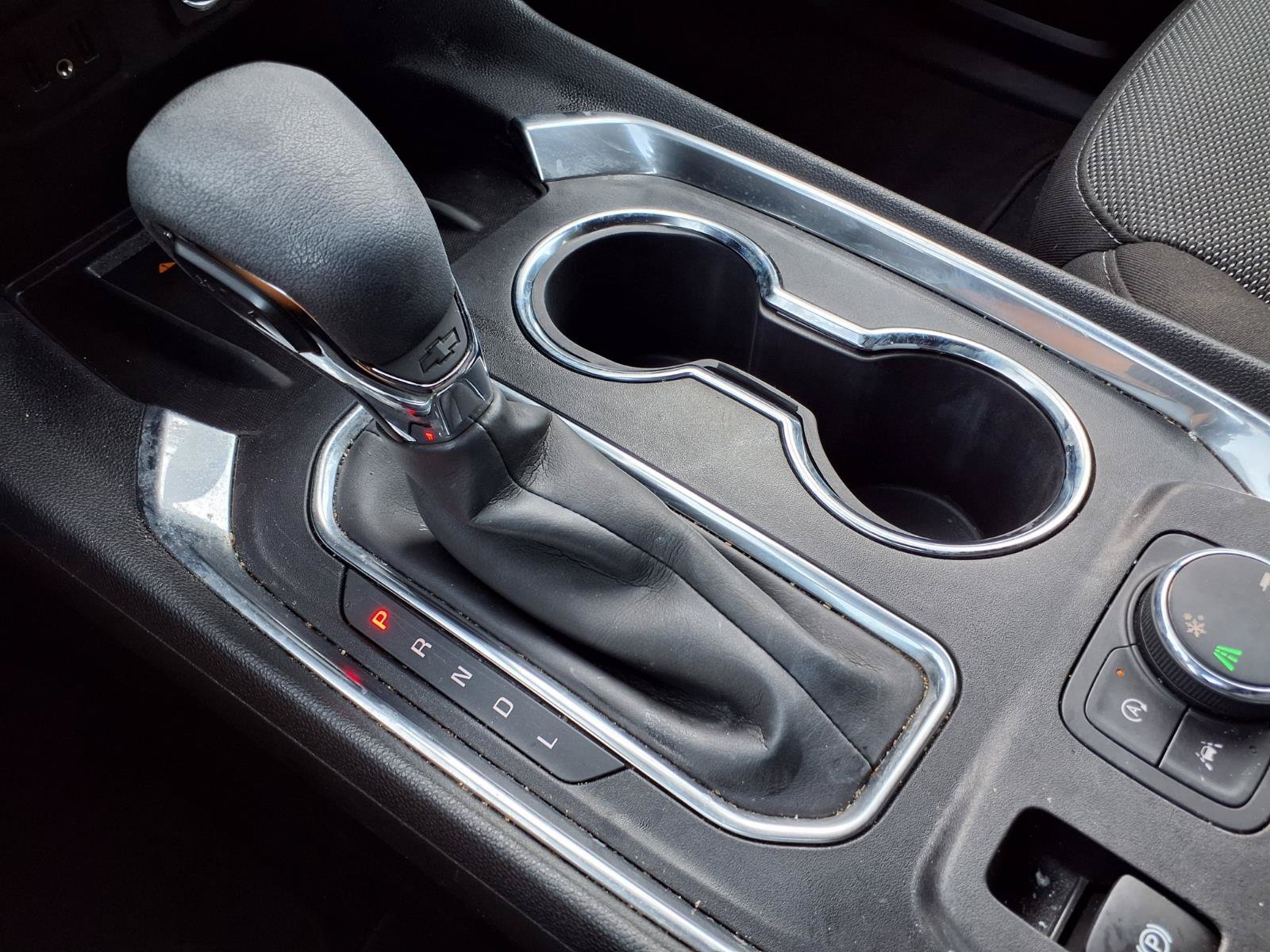 Used 2023 Sterling Gray Metallic Chevrolet LT Cloth image 19