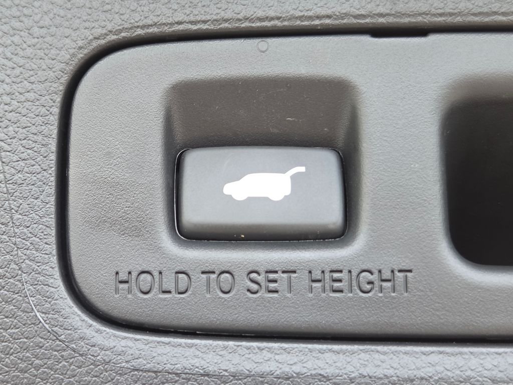 2025 Honda CR-V Sport Touring - Photo 32