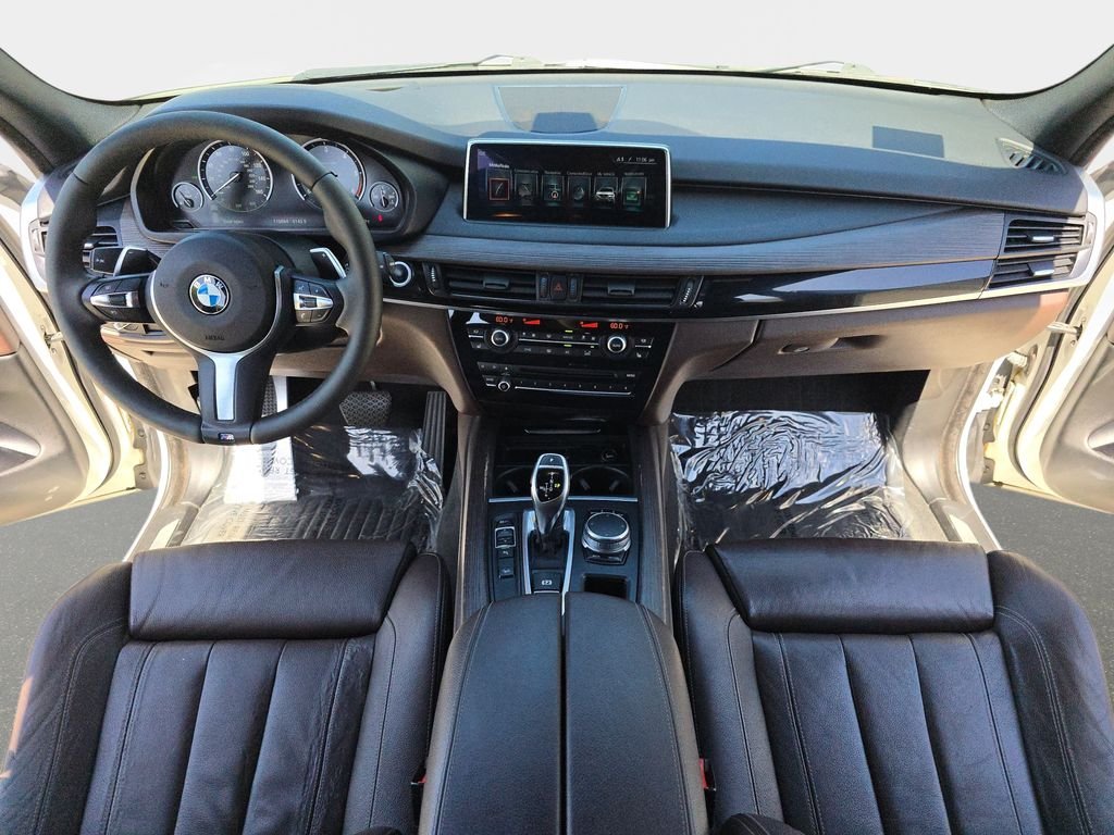 Used 2017 White BMW xDrive35d image 10