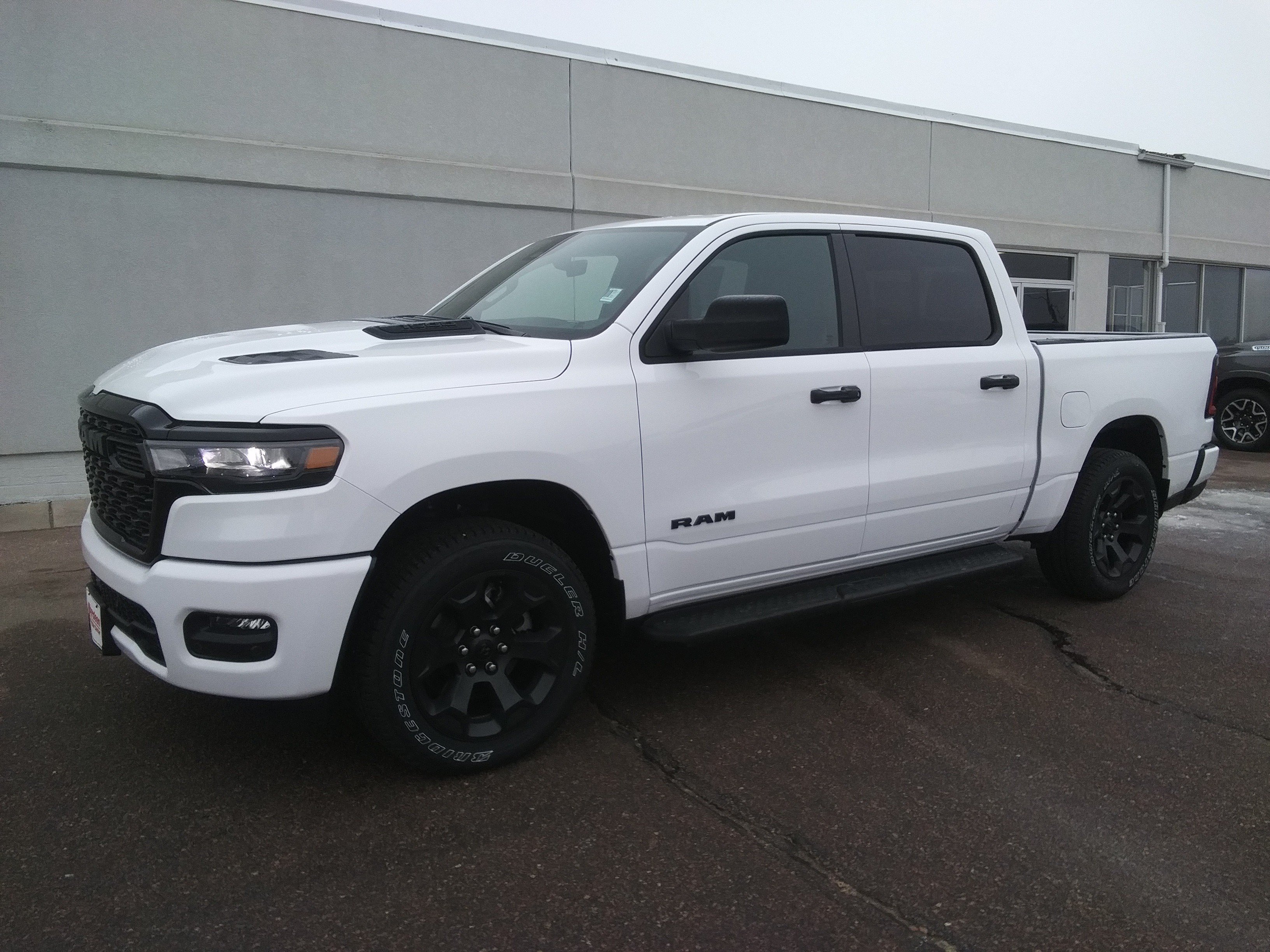 New 2026 Bright White Clear-Coat Exterior Paint RAM Express image 2