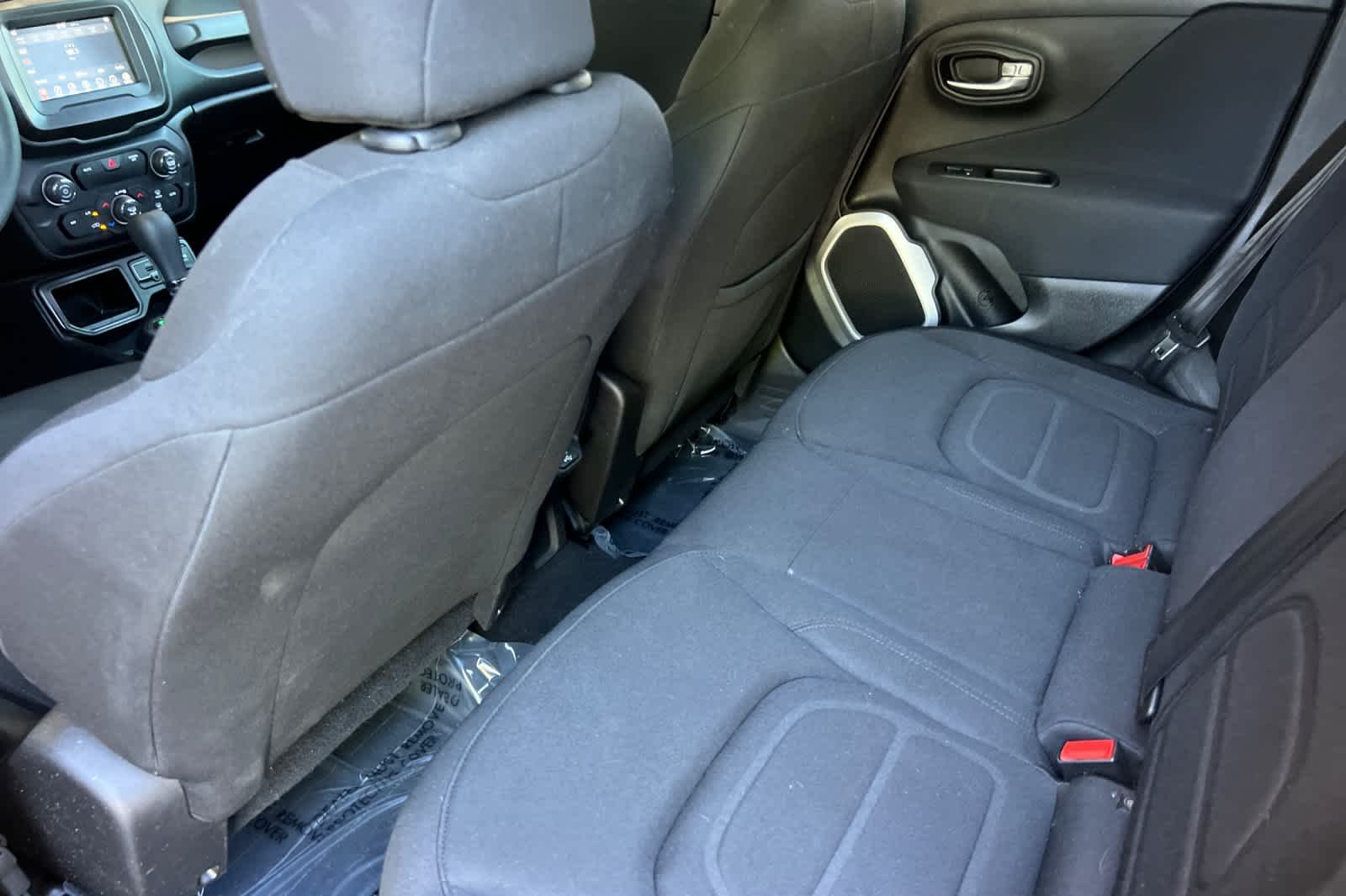 Used 2018 Solar Yellow Jeep Latitude image 4