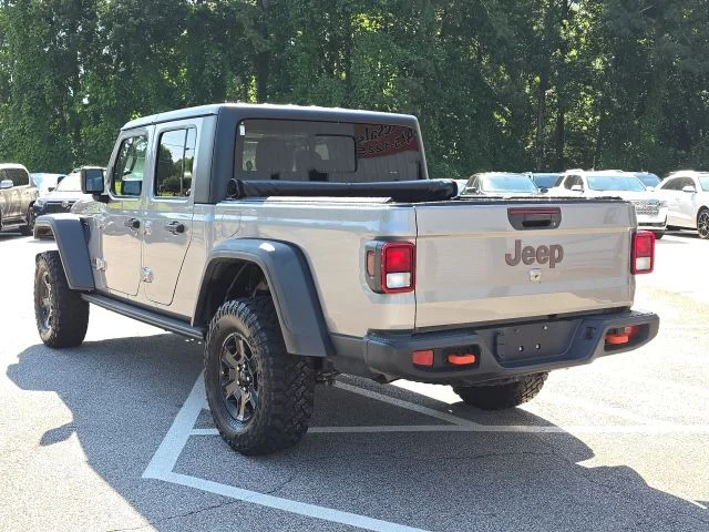 Used 2020 Silver Jeep Mojave image 3