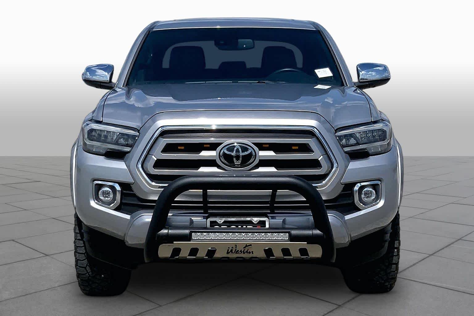 Used 2021 Silver Sky Metallic Toyota Limited image 4