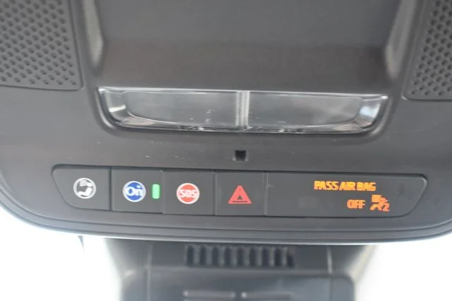 Used 2026 Gray GMC Elevation image 32