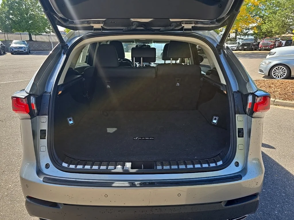 Used 2017 Silver Lexus 200t image 13