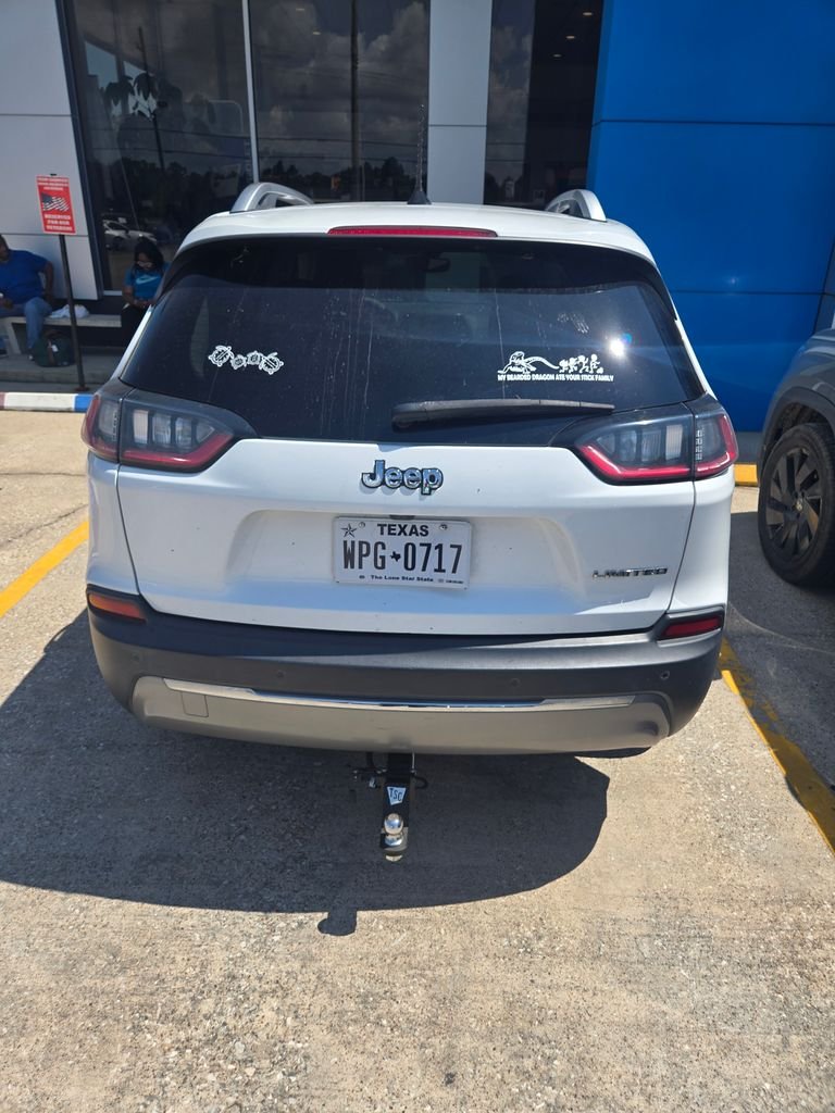 Used 2020 White Jeep Limited image 3