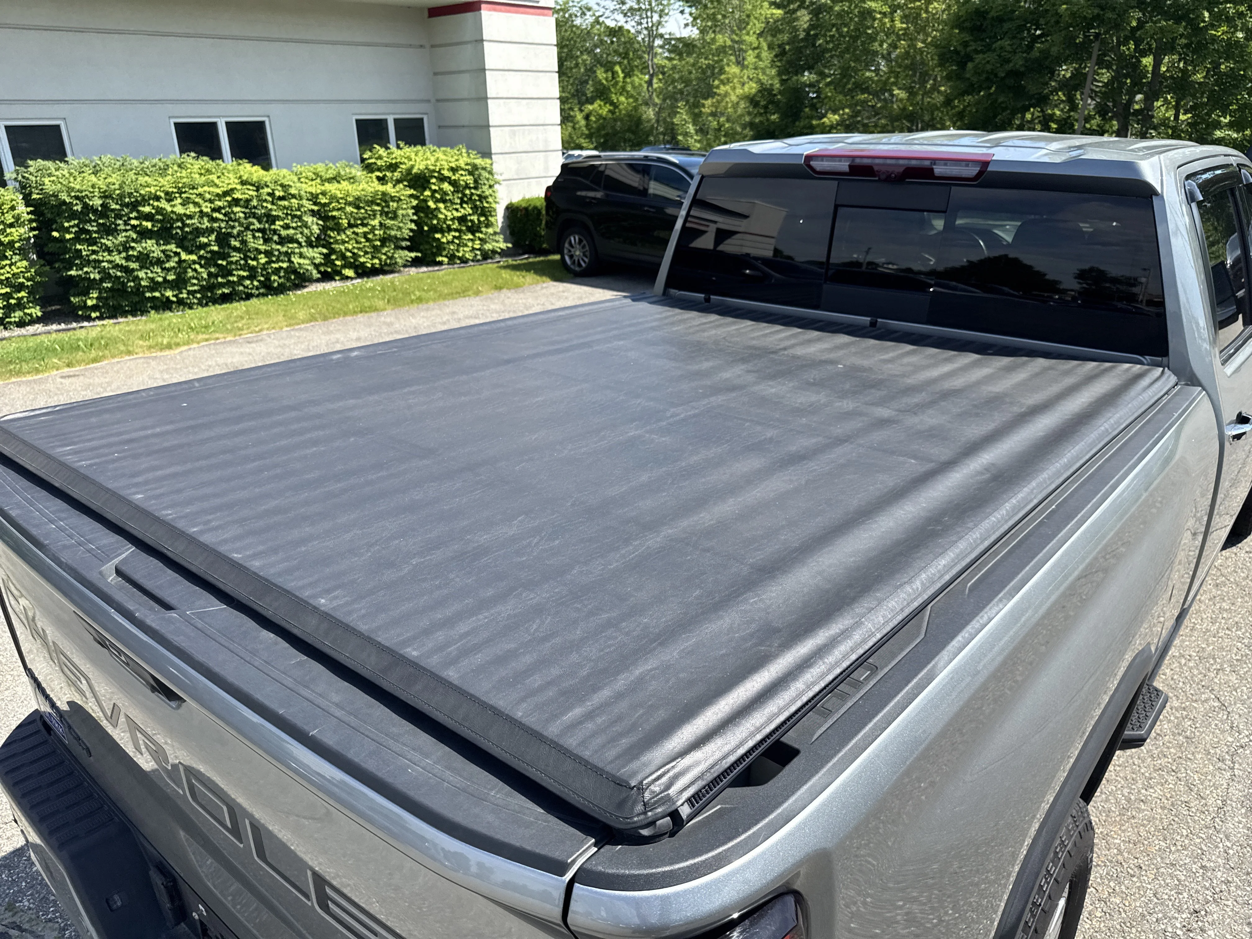 Used 2024 Sterling Gray Metallic Chevrolet High Country image 15