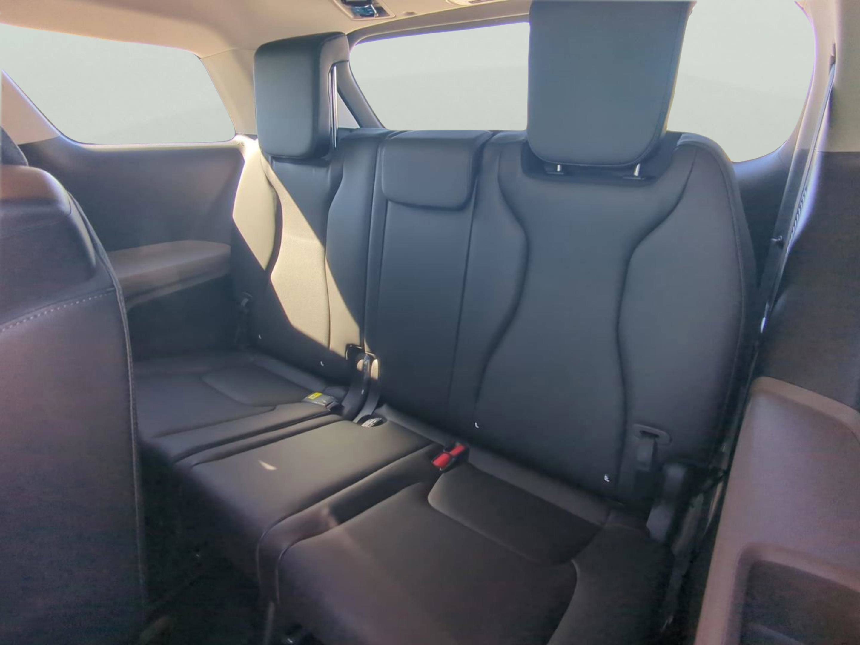 New 2026 Aurora Black Pearl Kia LXS image 14