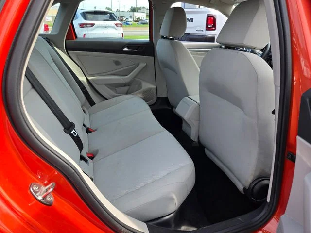 Used 2019 Orange Volkswagen 1.4T S image 19