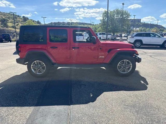 Used 2023 Red Jeep Sahara image 5