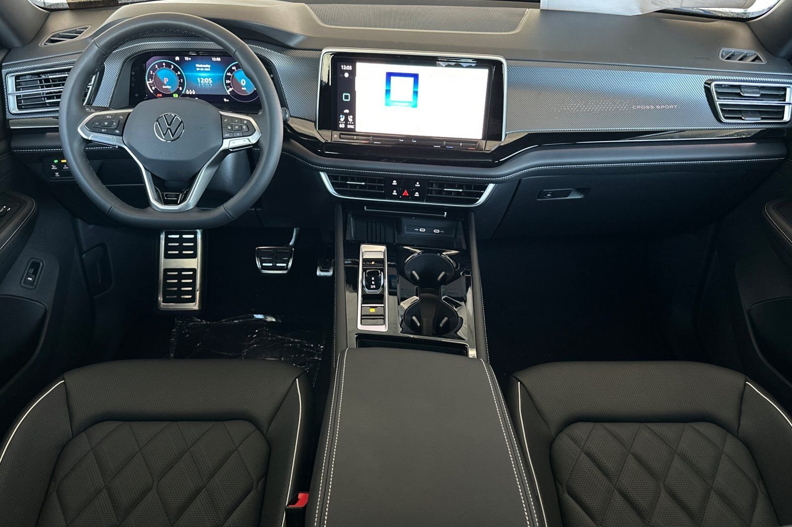 2026 Volkswagen Atlas Cross Sport SEL Premium R-LINE - Photo 13