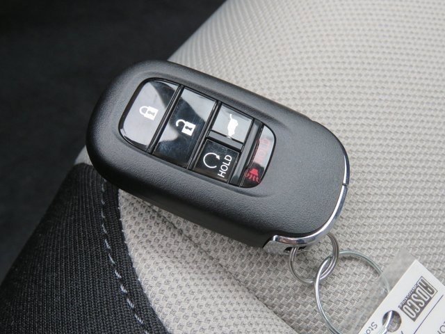Certified Used 2024 Crystal Black Pearl Honda EX image 20