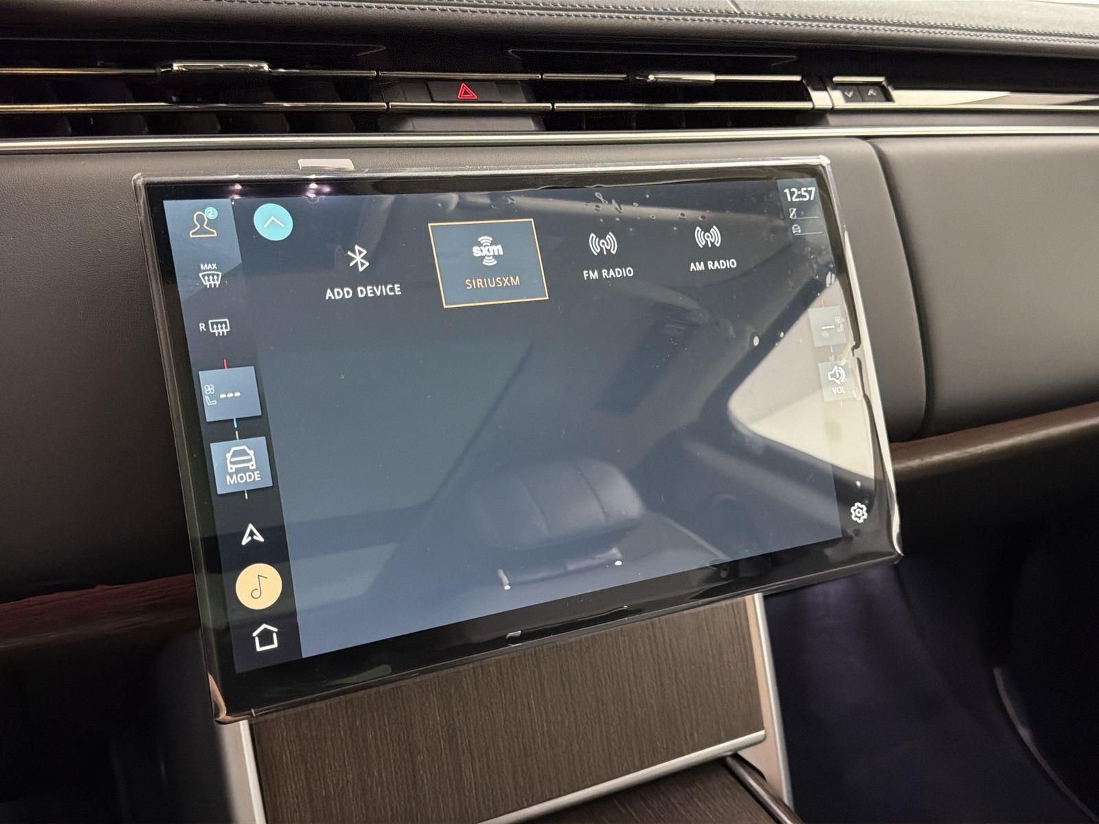 2026 Land Rover Range Rover SE - Photo 18