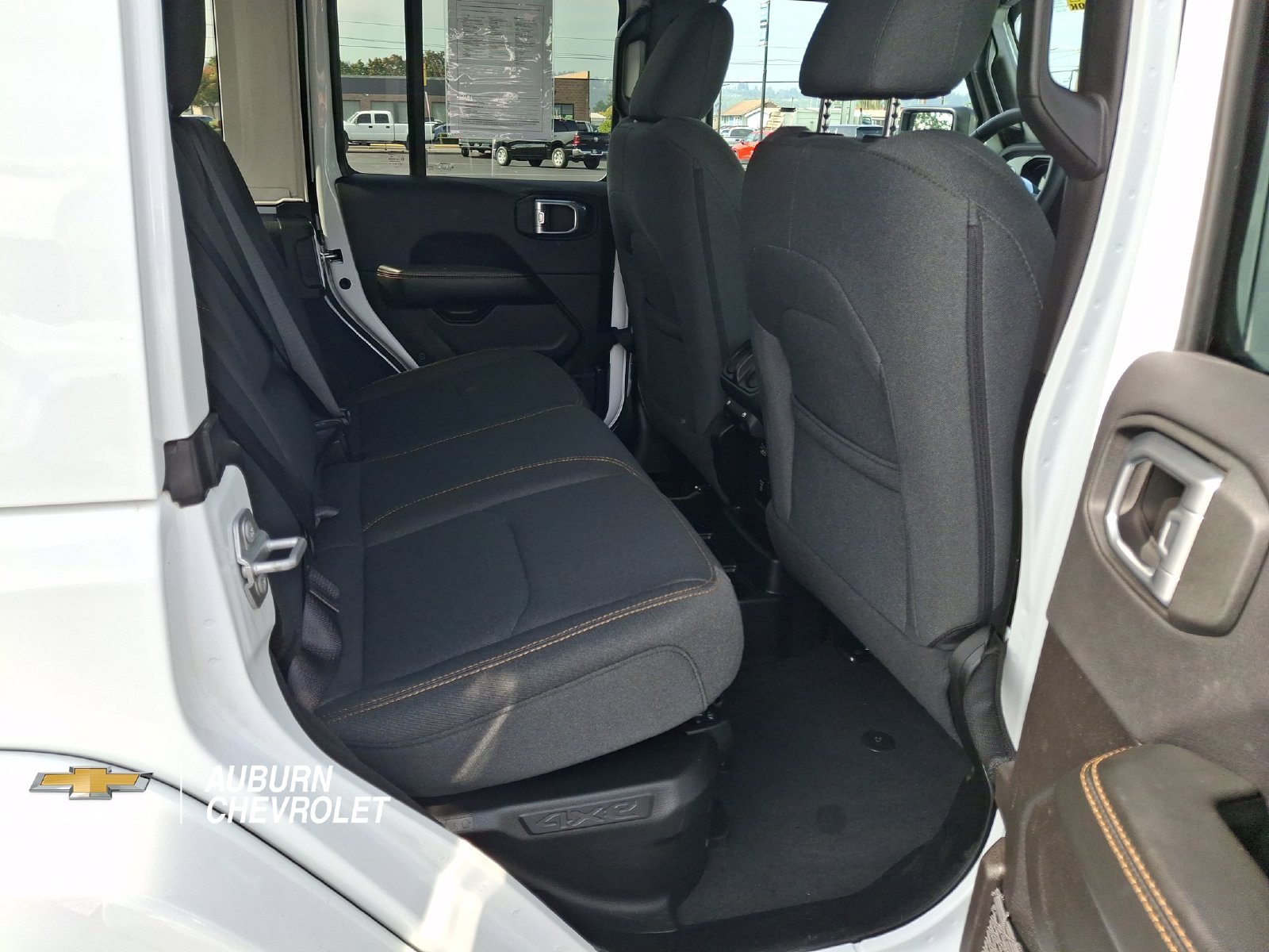 Used 2024 White Jeep Sahara 4xe image 20