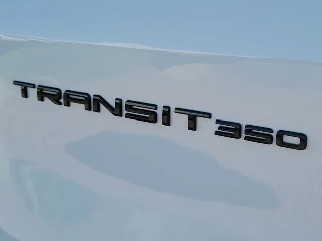 New 2026 Oxford White Ford Base image 9