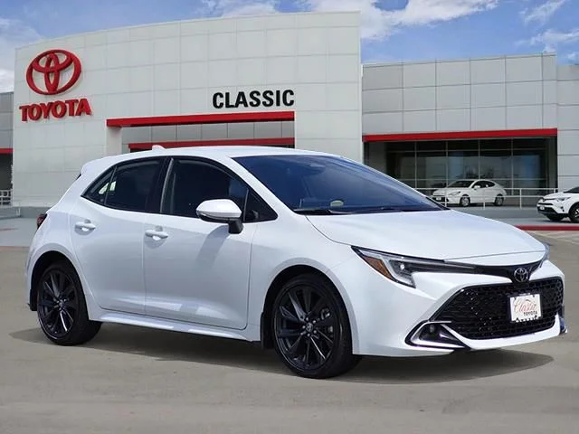 2025 Toyota Corolla Hatchback XSE