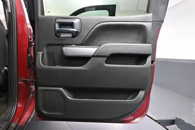Used 2016 Red Chevrolet LT image 35