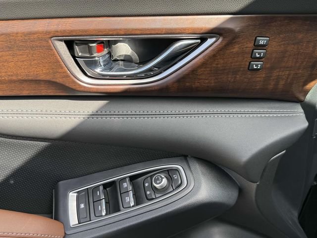 2025 Subaru Ascent Touring - Photo 27