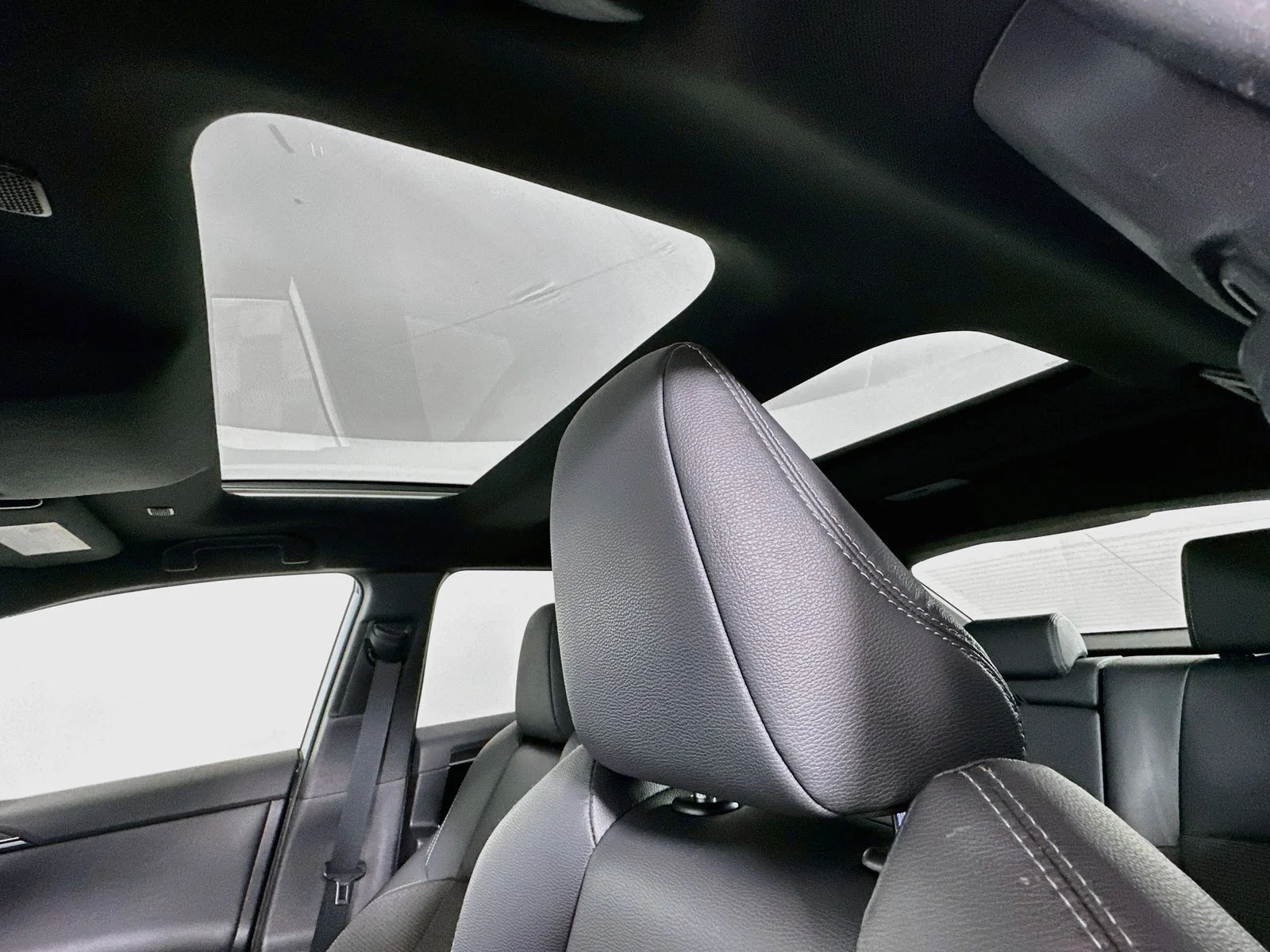 Certified Used 2023 Beige Toyota XLE image 22