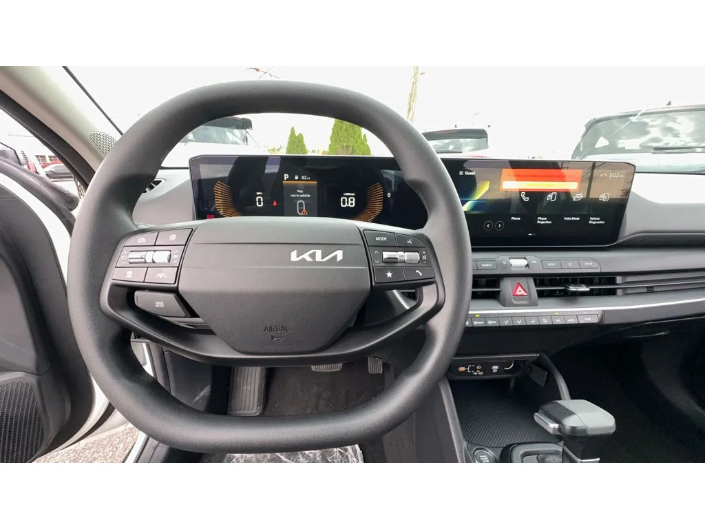 New 2026 Whi Kia LXS image 10