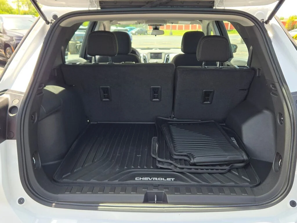 Used 2024 White Chevrolet LS image 16