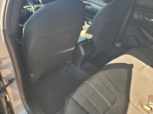 Used 2024  Honda Sport image 14
